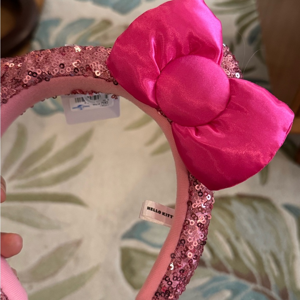 Hello kitty Pink Sequin Ear Headband with Bow - Picture 2 of 5